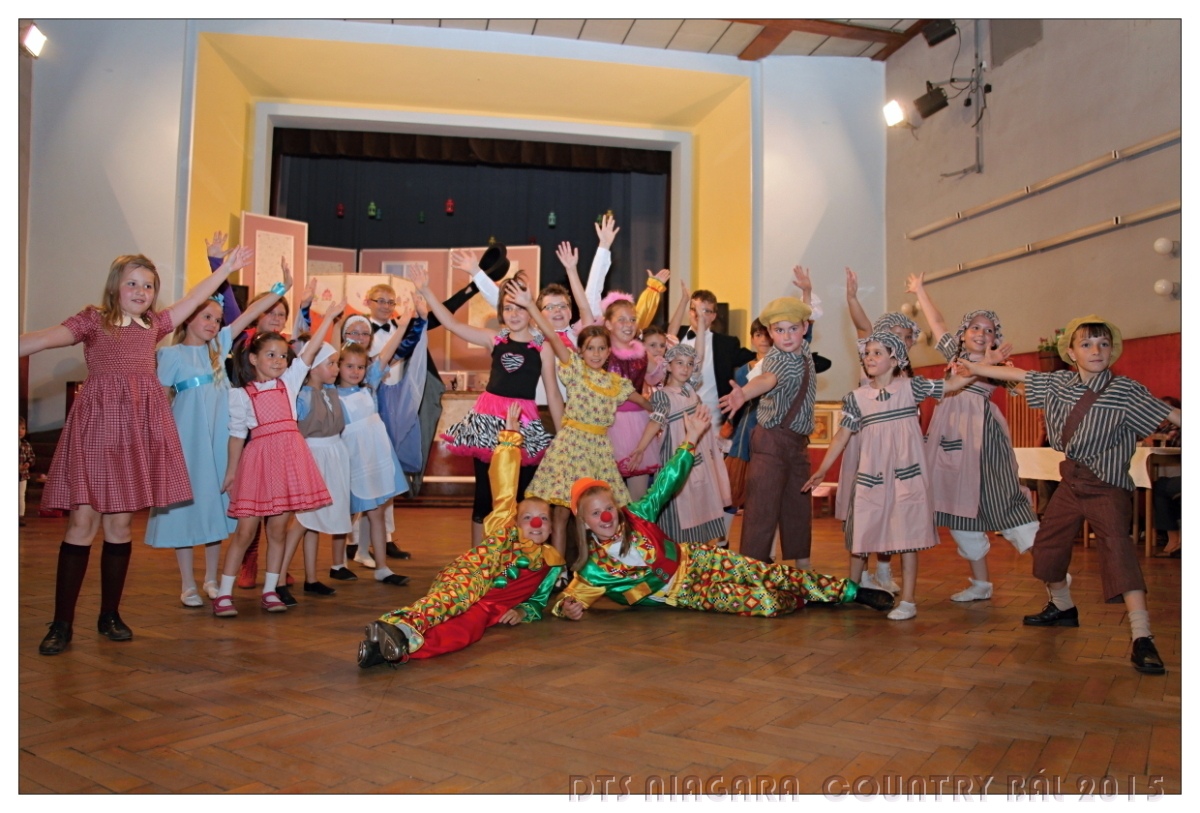 2015-niagara-country-bal-081