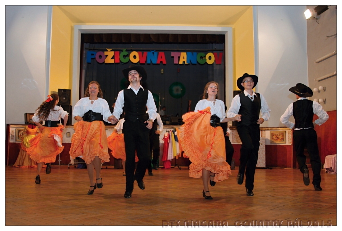 2015-niagara-country-bal-098